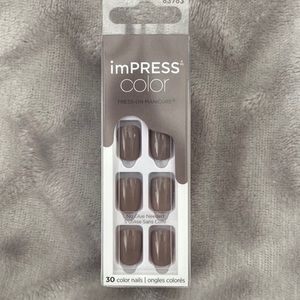 NWOT imPRESS Color Press-ON Manicure Taupe Prize